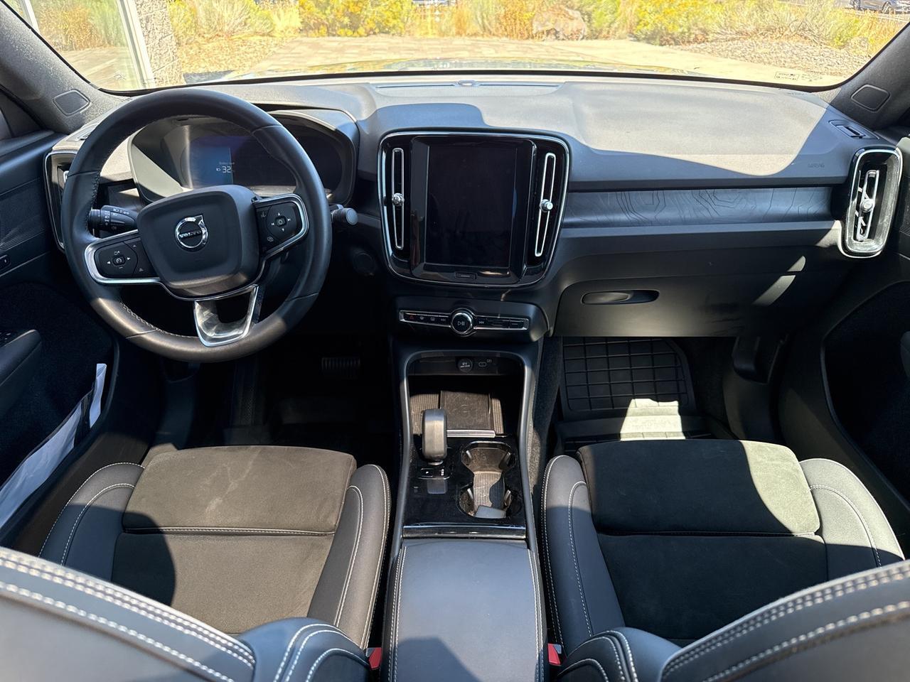 2023 Volvo C40 Recharge Pure Electric Twin Plus Bend OR