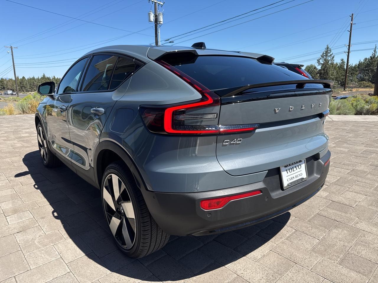 2023 Volvo C40 Recharge Pure Electric Twin Plus Bend OR