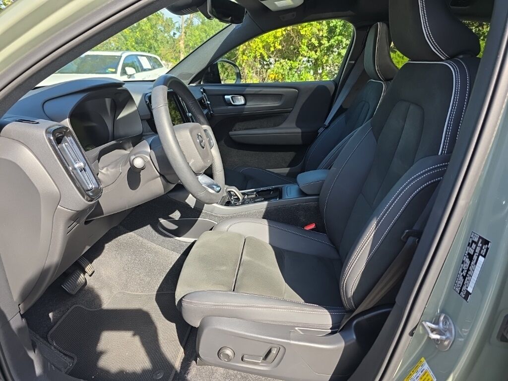 2023 Volvo C40 Recharge Pure Electric Twin Plus Hunt Valley MD
