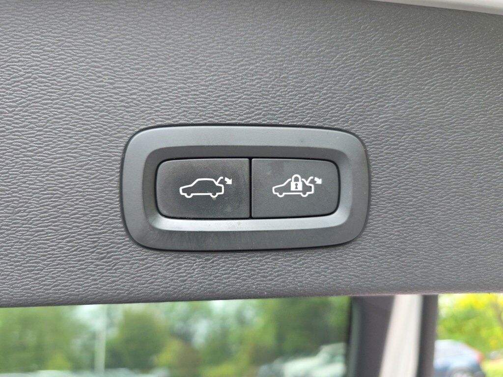 2023 Volvo C40 Recharge Pure Electric Twin Plus Hunt Valley MD