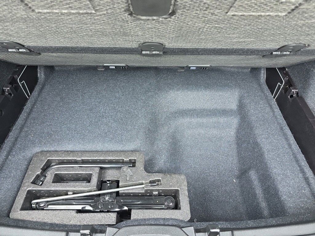 2023 Volvo C40 Recharge Pure Electric Twin Plus Hunt Valley MD