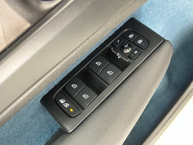 2023 Volvo C40 Recharge Pure Electric Ultimate Carrollton TX