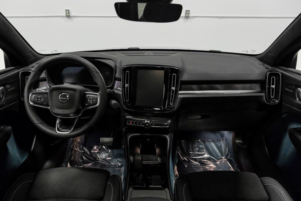 2023 Volvo C40 Recharge Ultimate photo 15