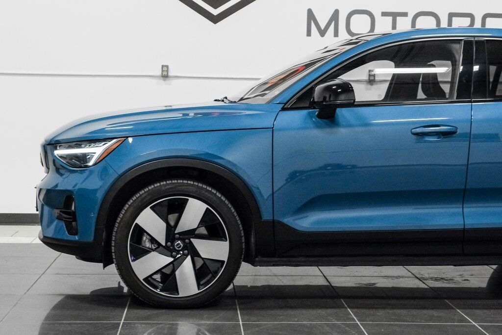 2023 Volvo C40 Recharge Ultimate photo 12