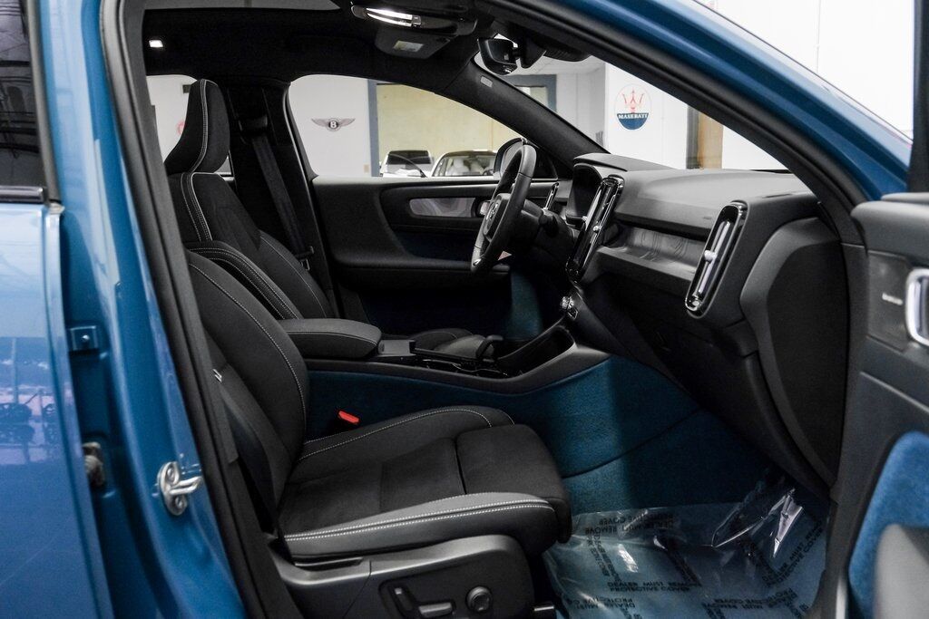 2023 Volvo C40 Recharge Ultimate photo 30