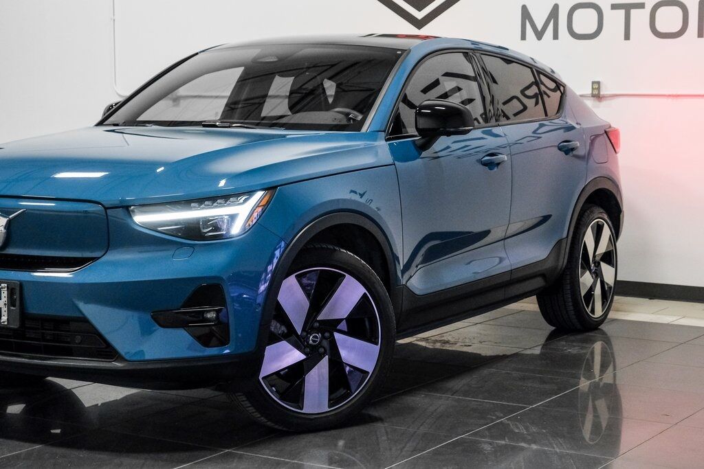 2023 Volvo C40 Recharge Ultimate photo 4