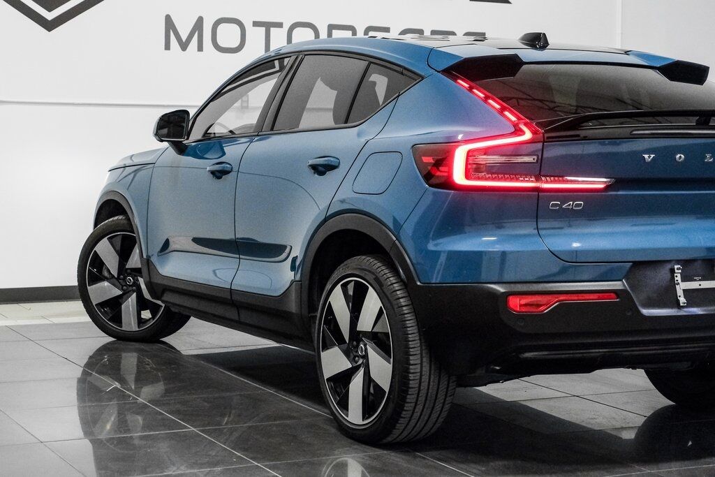 2023 Volvo C40 Recharge Ultimate photo 9