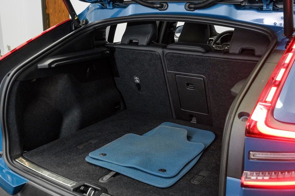 2023 Volvo C40 Recharge Ultimate photo 44