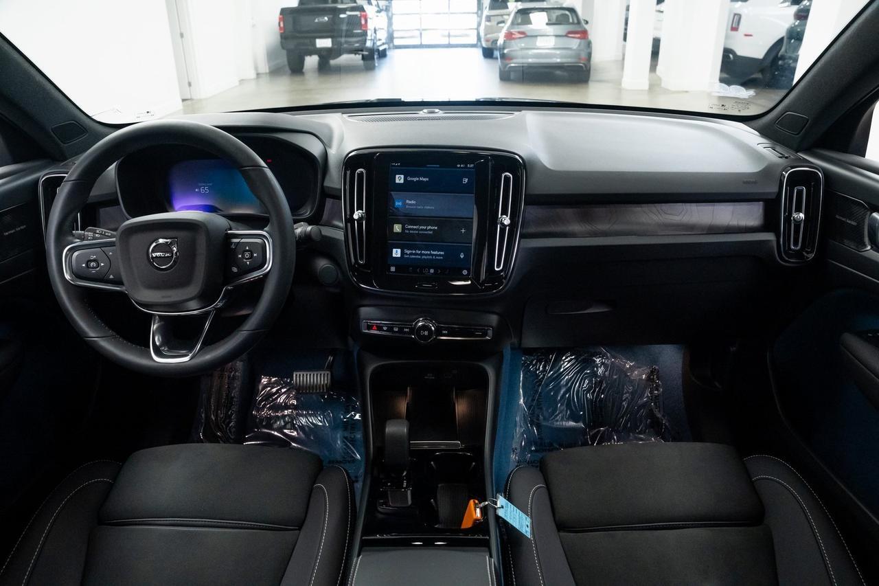 2023 Volvo C40 Recharge Pure Electric Ultimate Heated Seats Haman/Kardon Audio Portland OR