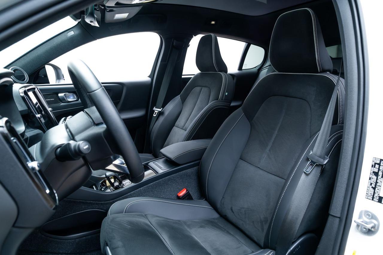 2023 Volvo C40 Recharge Pure Electric Ultimate Pilot Assist Harman Kardon Sound Portland OR