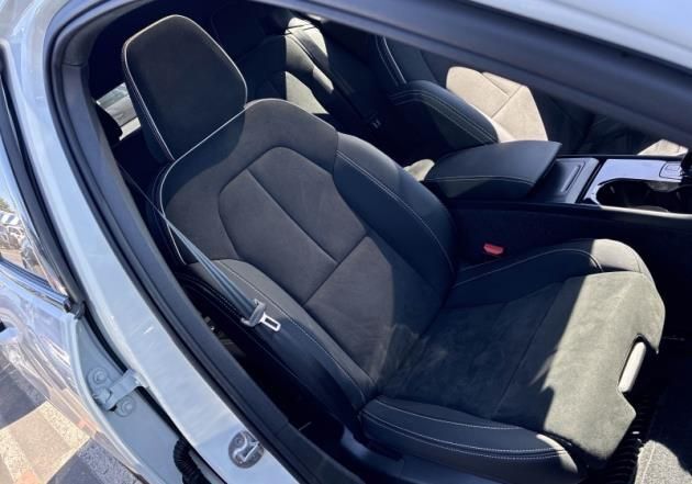 2023 Volvo C40 Recharge Pure Electric Ultimate Pilot Assist Harman Kardon Sound Portland OR