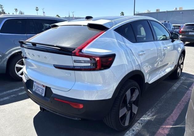 2023 Volvo C40 Recharge Pure Electric Ultimate Pilot Assist Harman Kardon Sound Portland OR