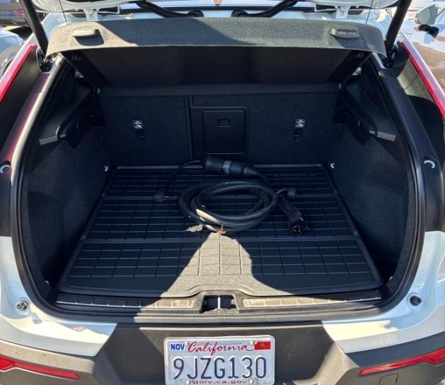 2023 Volvo C40 Recharge Pure Electric Ultimate Pilot Assist Harman Kardon Sound Portland OR