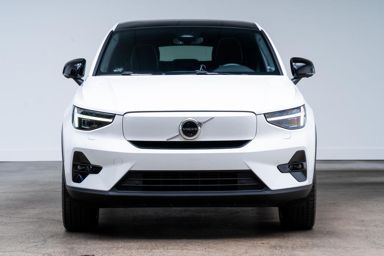 2023 Volvo C40 Recharge Pure Electric Ultimate Pilot Assist Harman Kardon Sound Portland OR