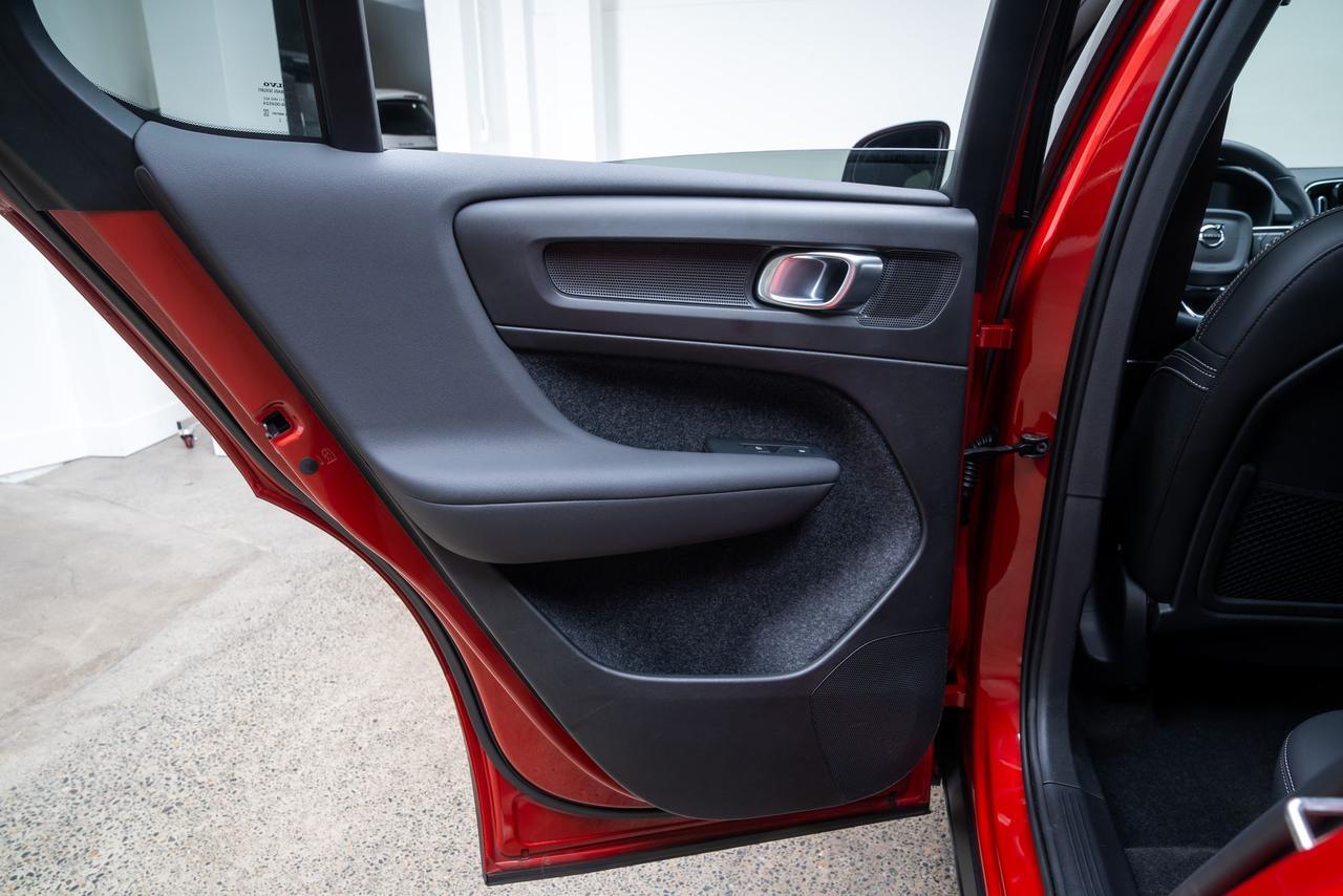 2023 Volvo C40 Recharge Pure Electric Ultimate Pilot Assist Surround View Camera Portland OR