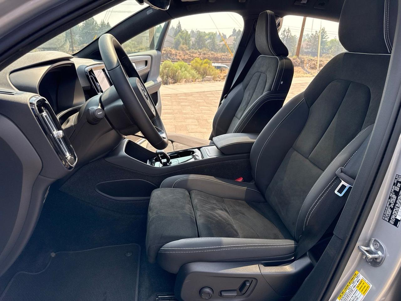 2023 Volvo C40 Recharge Pure Electric Ultimate Bend OR