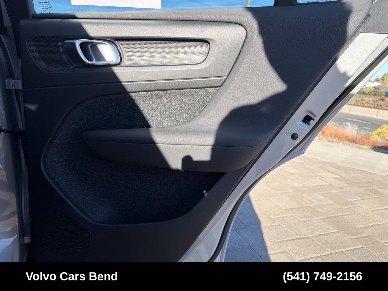 2023 Volvo C40 Recharge Pure Electric Ultimate Bend OR
