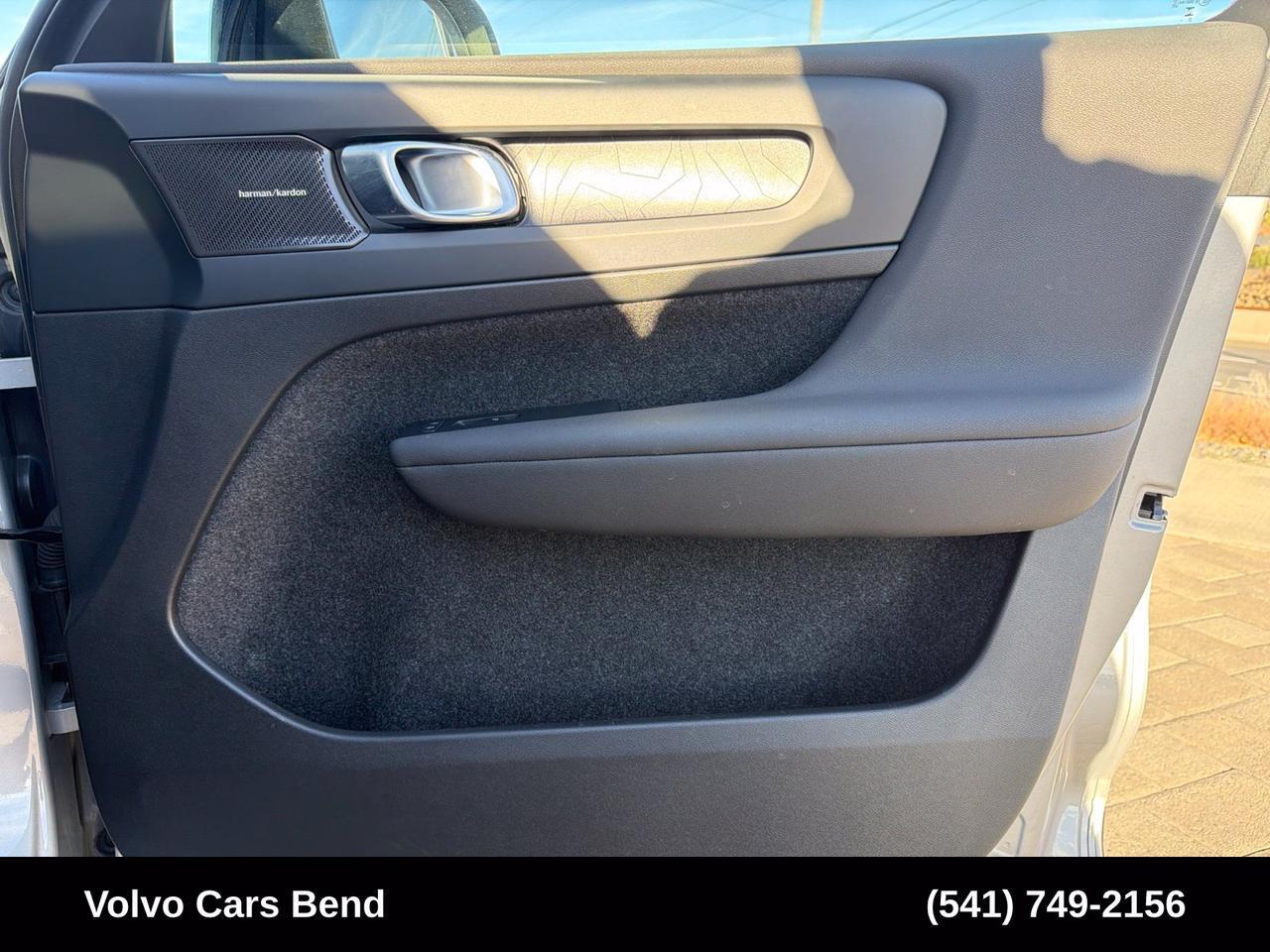 2023 Volvo C40 Recharge Pure Electric Ultimate Bend OR