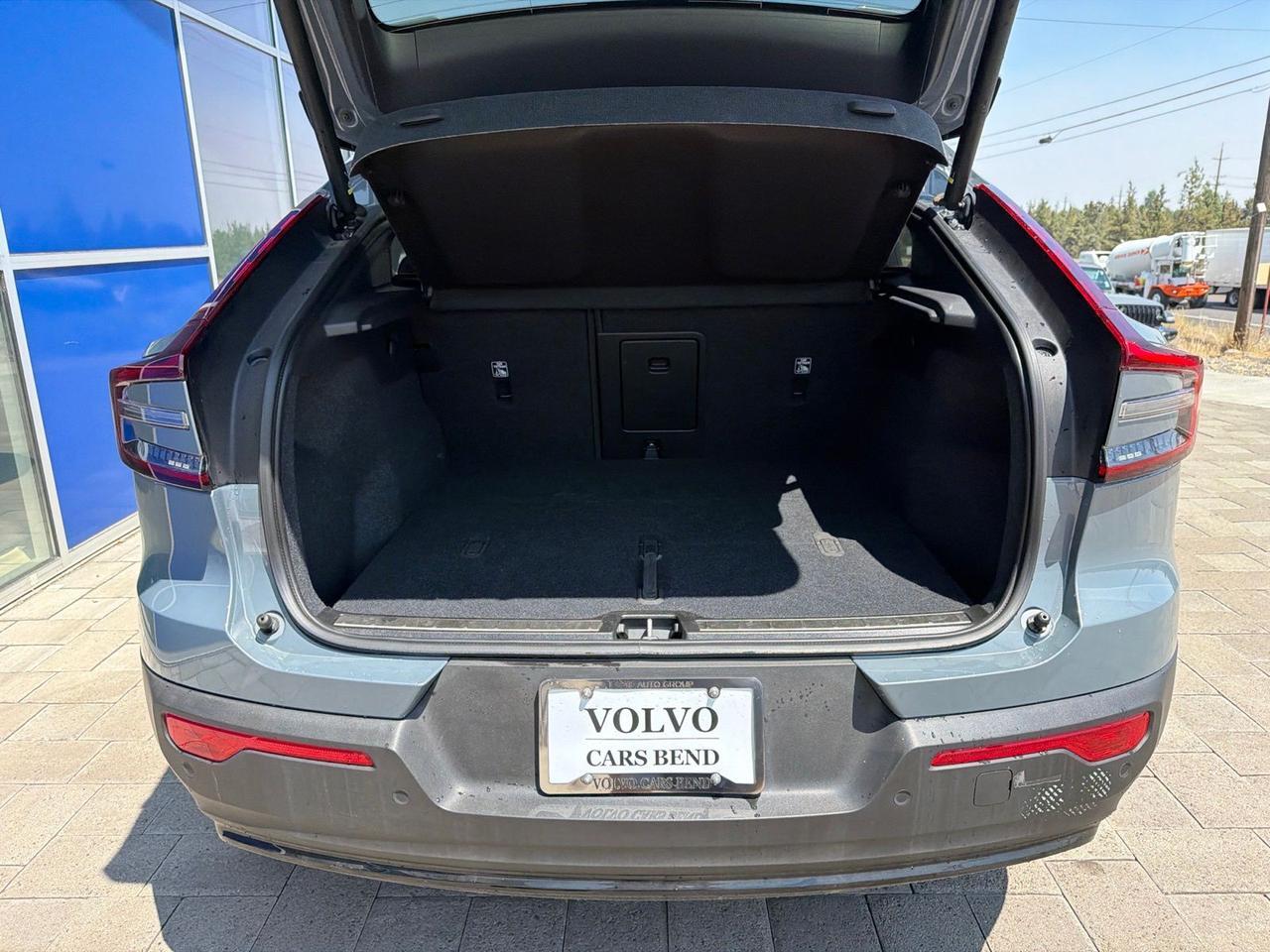 2023 Volvo C40 Recharge Pure Electric Ultimate Bend OR