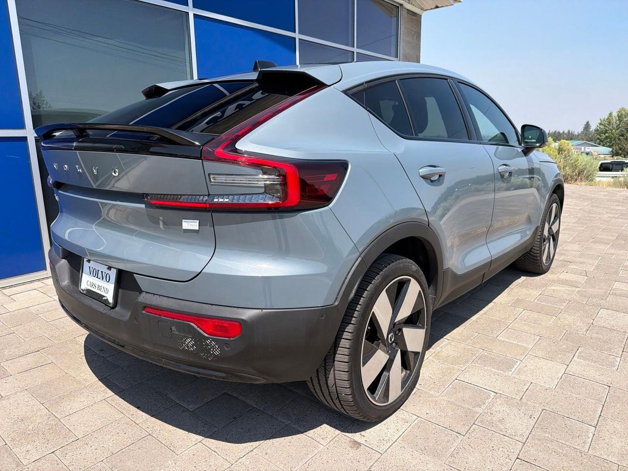 2023 Volvo C40 Recharge Pure Electric Ultimate Bend OR