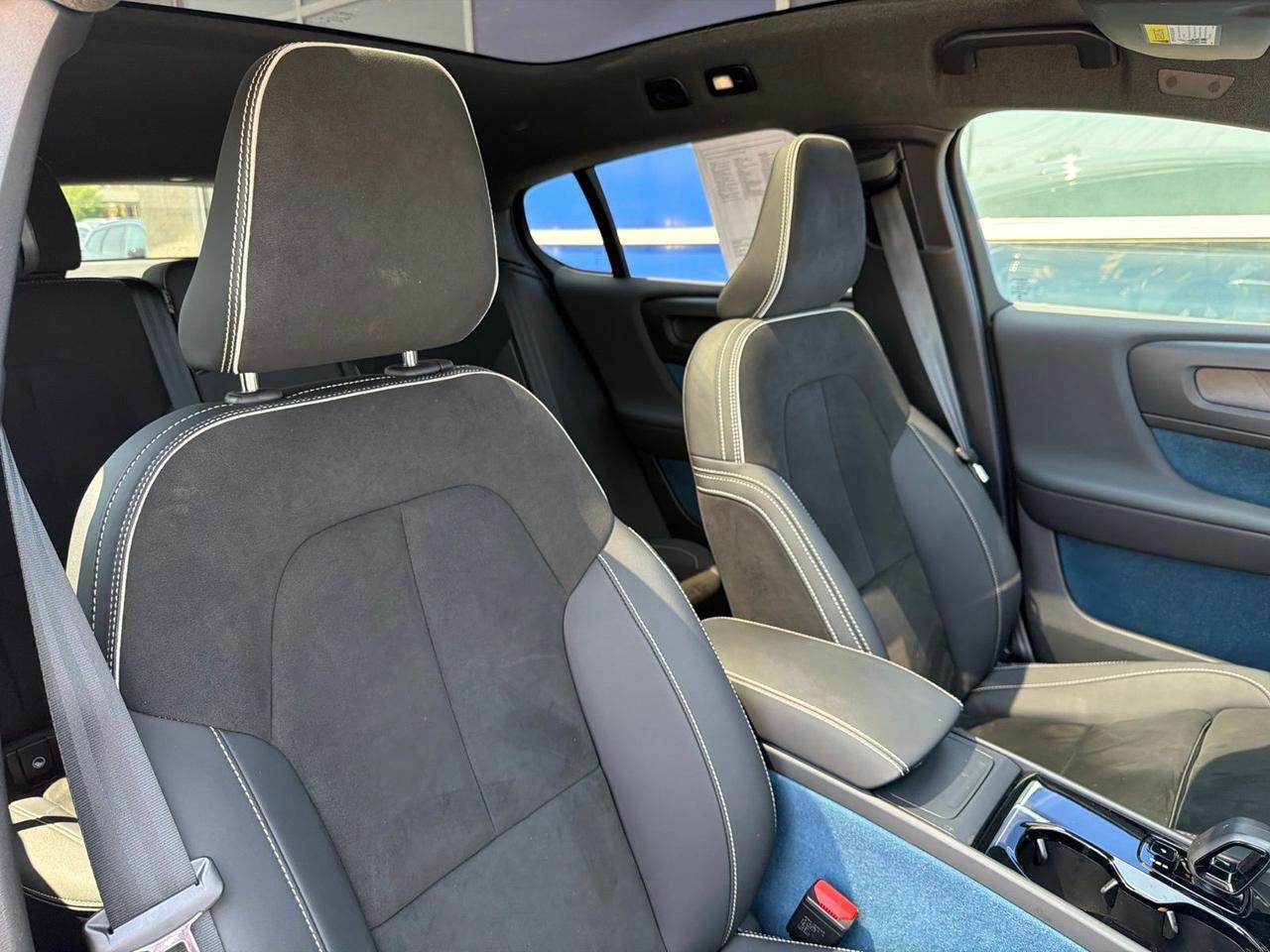 2023 Volvo C40 Recharge Pure Electric Ultimate Bend OR