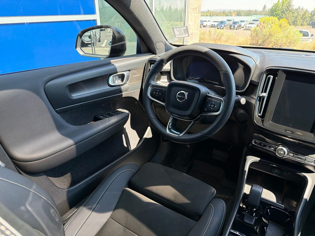 2023 Volvo C40 Recharge Pure Electric Ultimate Bend OR