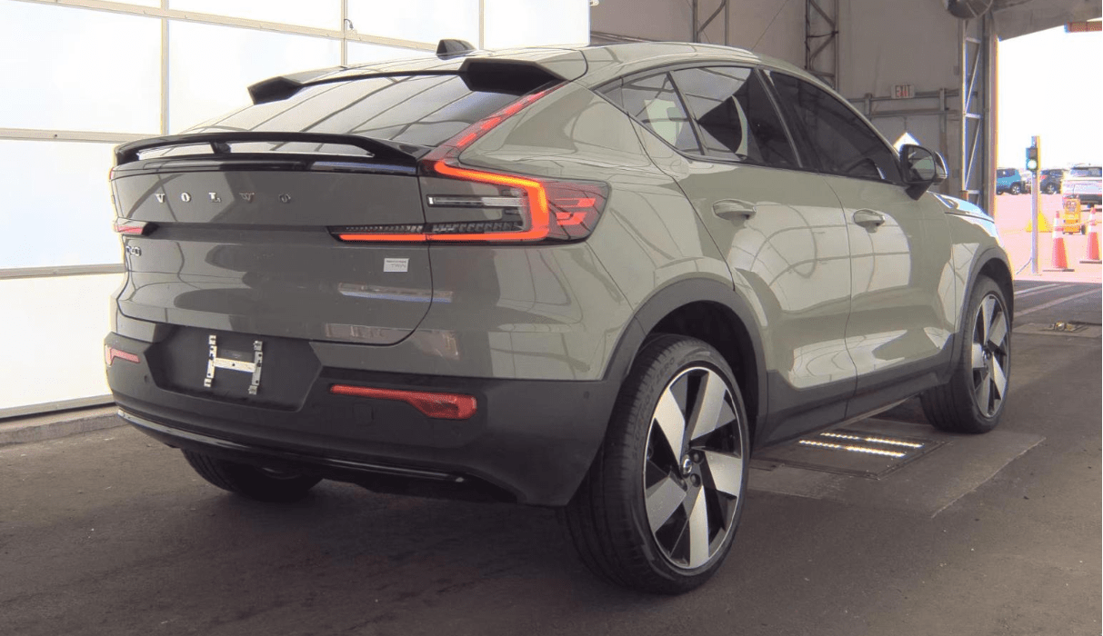 2023 Volvo C40 Recharge Pure Electric Ultimate Bend OR