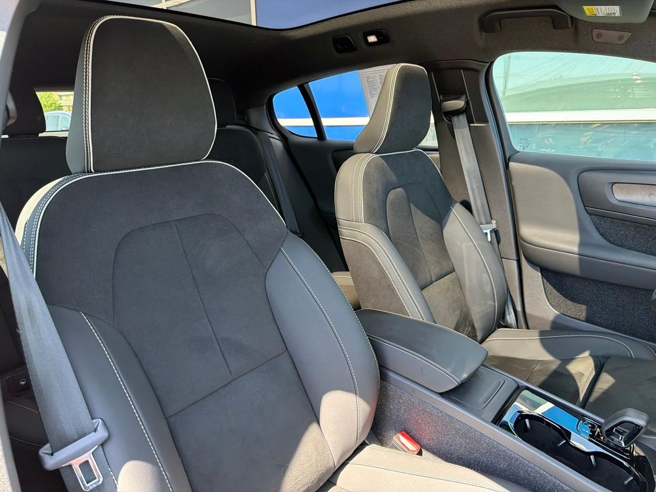 2023 Volvo C40 Recharge Pure Electric Ultimate Bend OR