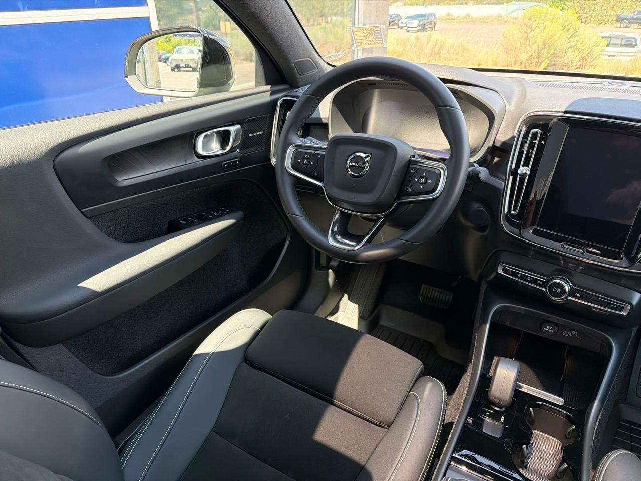 2023 Volvo C40 Recharge Pure Electric Ultimate Bend OR