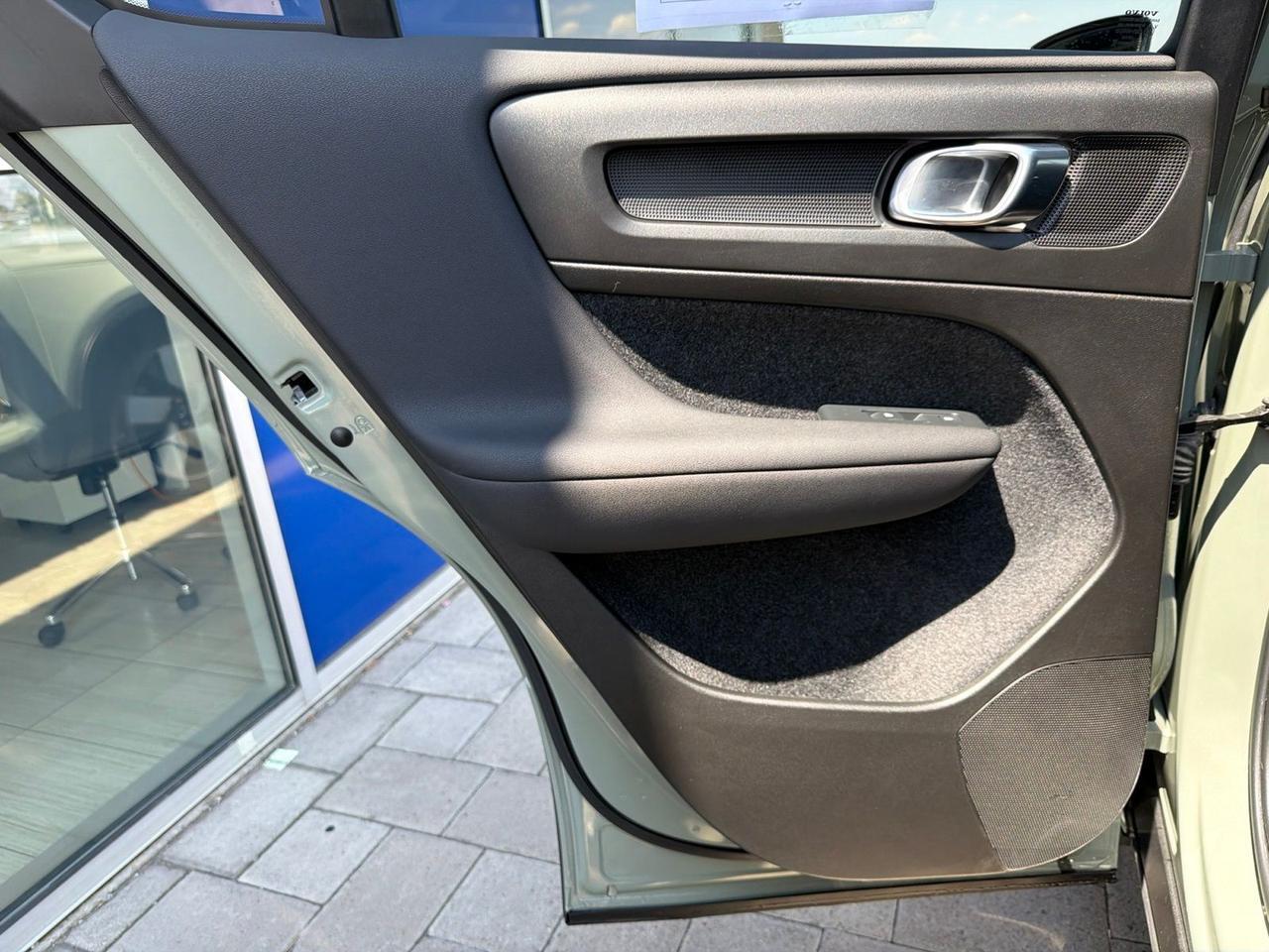 2023 Volvo C40 Recharge Pure Electric Ultimate Bend OR