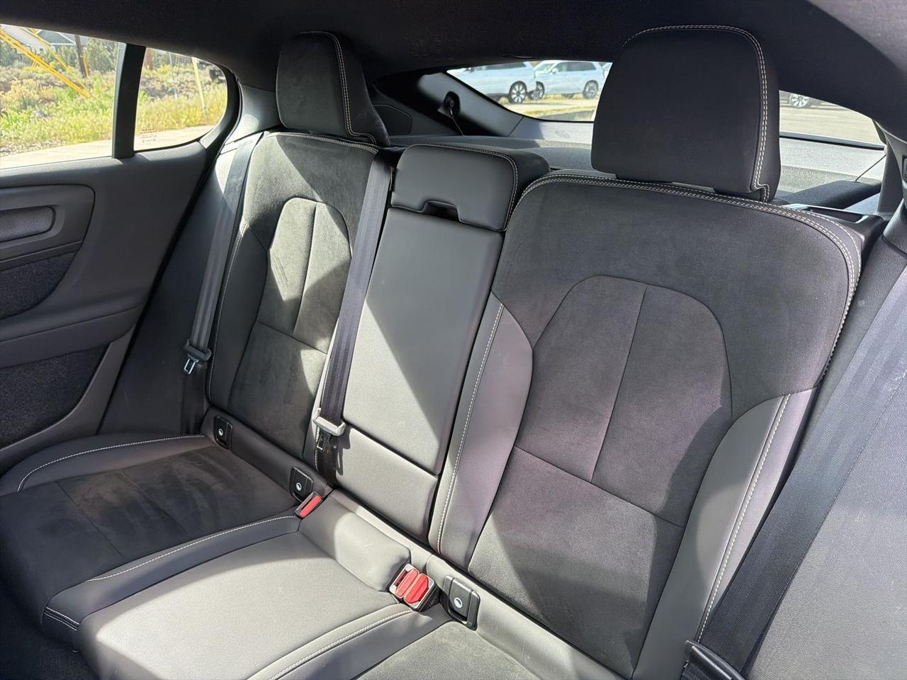 2023 Volvo C40 Recharge Pure Electric Ultimate Bend OR