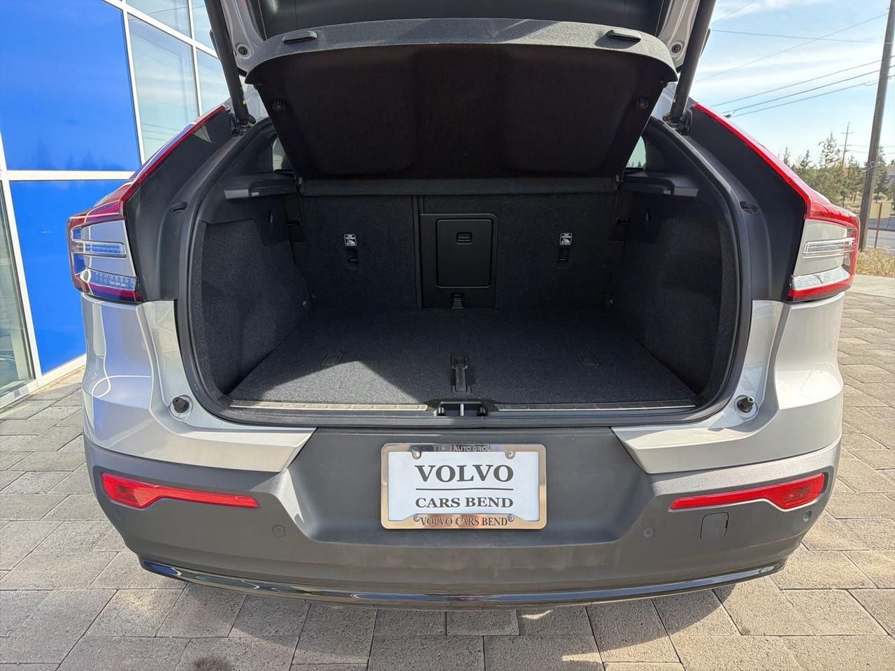 2023 Volvo C40 Recharge Pure Electric Ultimate Bend OR