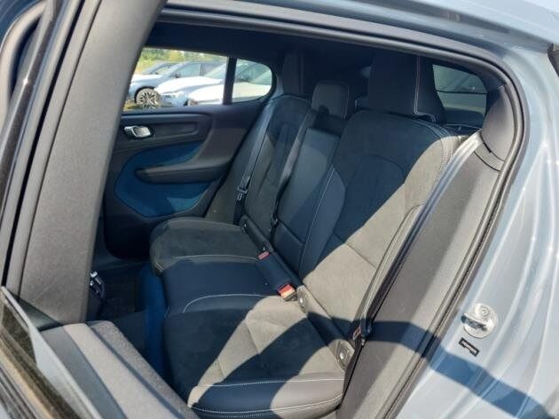 2023 Volvo C40 Recharge Pure Electric Ultimate Surround View Camera Harman Kardon Sound Portland OR