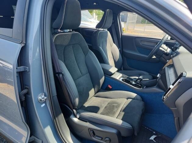 2023 Volvo C40 Recharge Pure Electric Ultimate Surround View Camera Harman Kardon Sound Portland OR