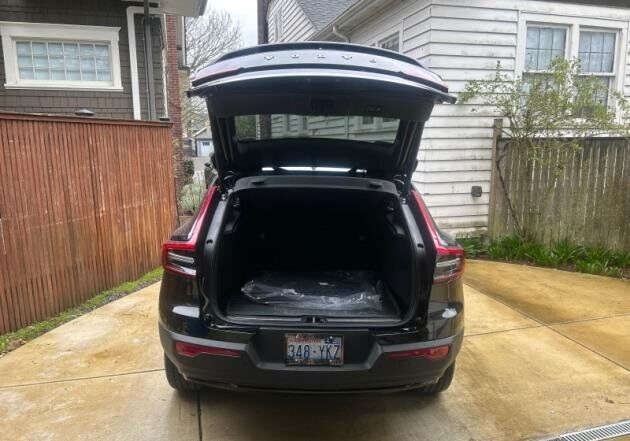 2023 Volvo C40 Recharge Pure Electric Ultimate Surround View Camera Harman Kardon Sound Portland OR