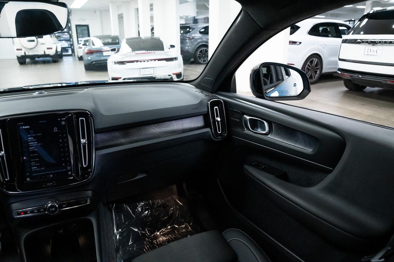 2023 Volvo C40 Recharge Pure Electric Ultimate Surround View Camera Harman Kardon Sound Portland OR