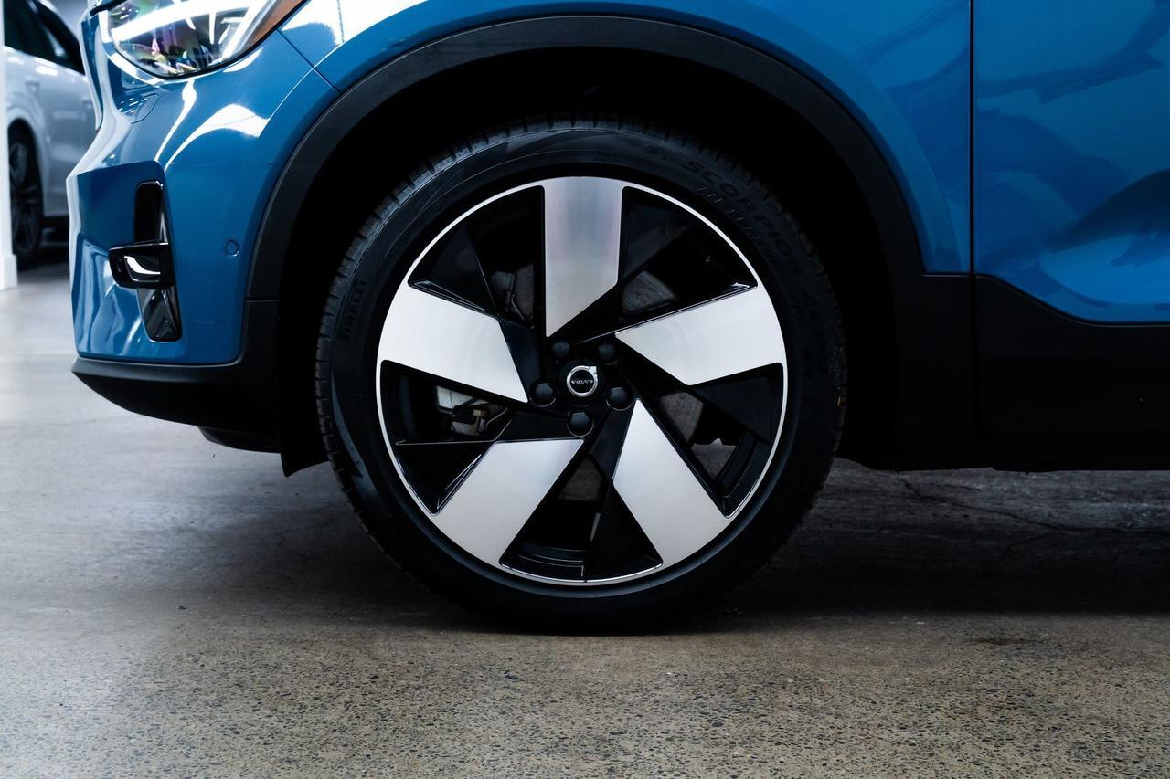 2023 Volvo C40 Recharge Pure Electric Ultimate Surround View Camera Harman Kardon Sound Portland OR