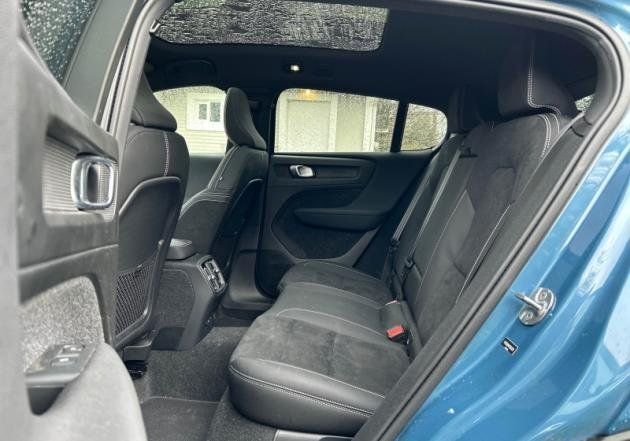 2023 Volvo C40 Recharge Pure Electric Ultimate Surround View Camera Harman Kardon Sound Portland OR