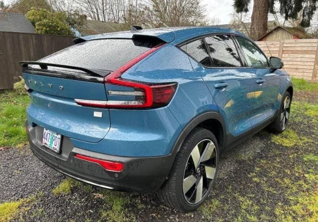 2023 Volvo C40 Recharge Pure Electric Ultimate Surround View Camera Harman Kardon Sound Portland OR