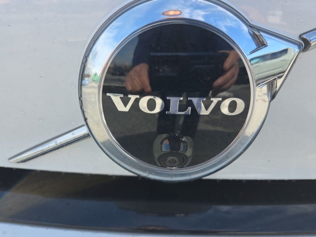 2023 Volvo C40 Recharge Pure Electric Ultimate Hunt Valley MD