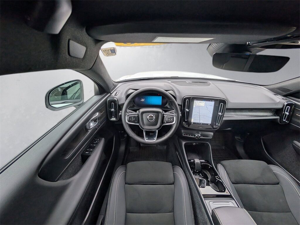 2023 Volvo C40 Recharge Pure Electric Ultimate Hunt Valley MD