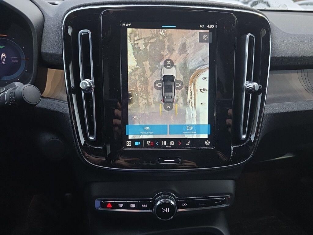 2023 Volvo C40 Recharge Pure Electric Ultimate Hunt Valley MD