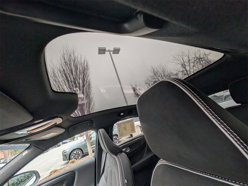 2023 Volvo C40 Recharge Pure Electric Ultimate Hunt Valley MD