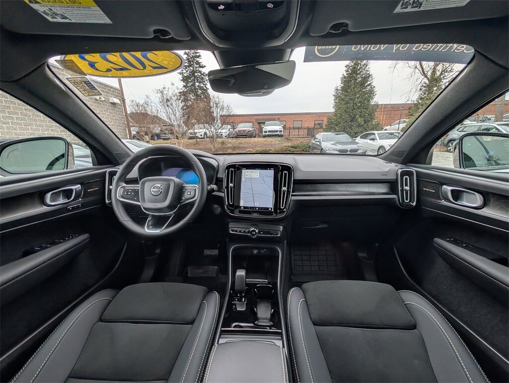 2023 Volvo C40 Recharge Pure Electric Ultimate Hunt Valley MD