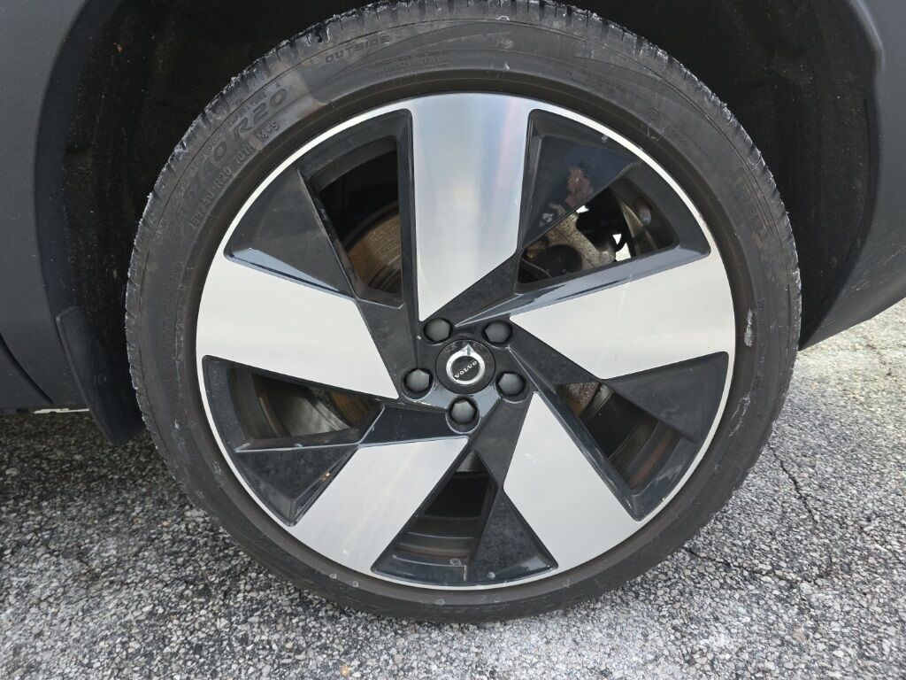 2023 Volvo C40 Recharge Pure Electric Ultimate Hunt Valley MD