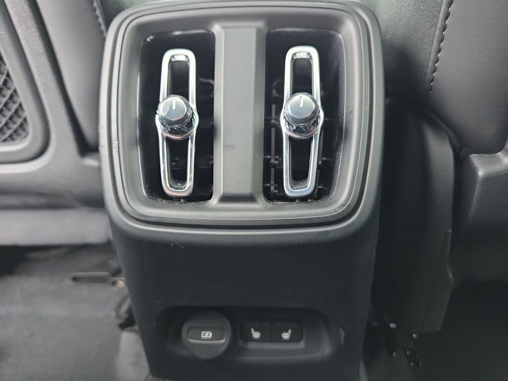 2023 Volvo C40 Recharge Pure Electric Ultimate Hunt Valley MD