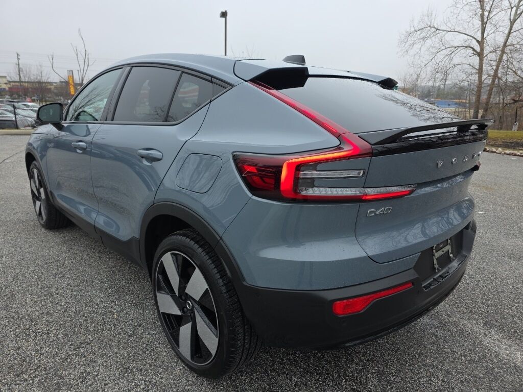 2023 Volvo C40 Recharge Pure Electric Ultimate Hunt Valley MD