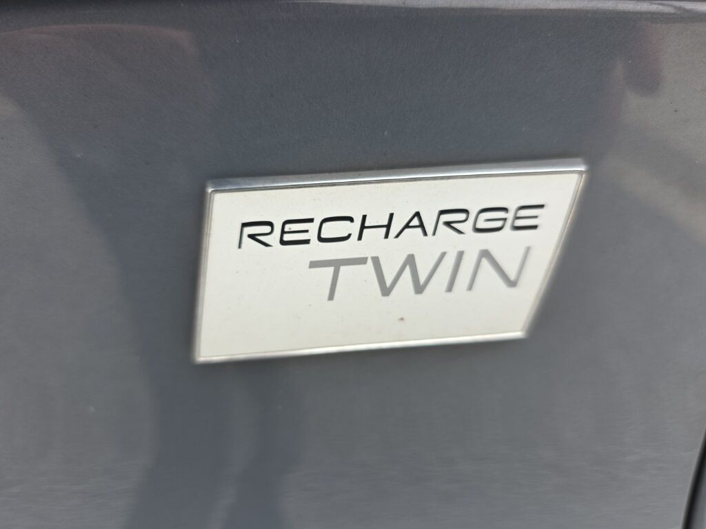 2023 Volvo C40 Recharge Pure Electric Ultimate Hunt Valley MD