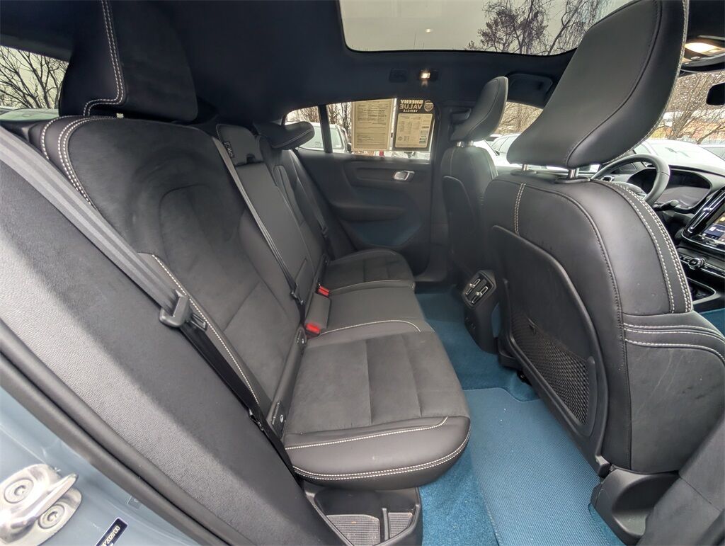 2023 Volvo C40 Recharge Pure Electric Ultimate Hunt Valley MD