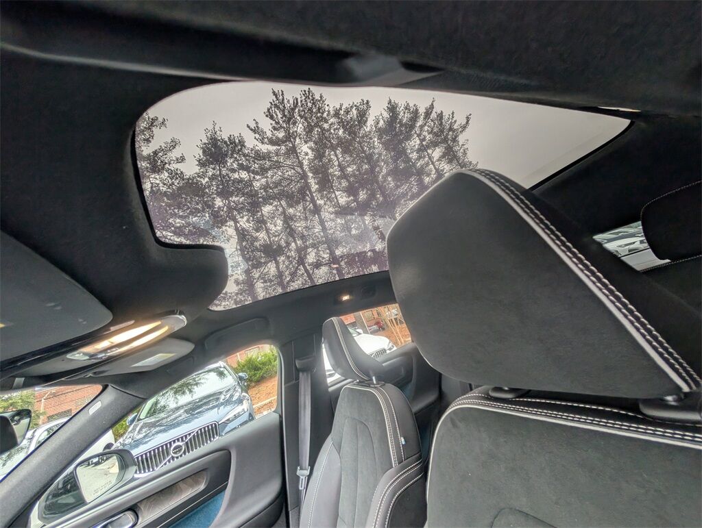 2023 Volvo C40 Recharge Pure Electric Ultimate Hunt Valley MD